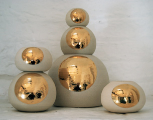 6 spheres (thrown stoneware with 9ct gold lustre)
